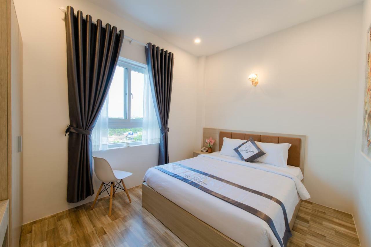 Thoi Binh Hotel Cam Lam Exterior photo